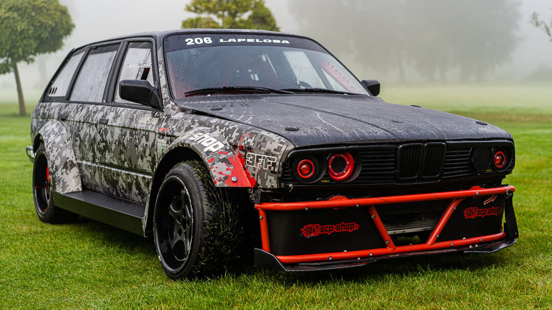 Touring BMW E30 race